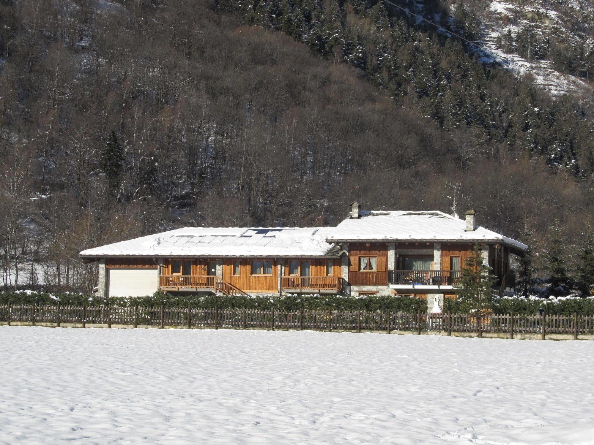Miravalle Bed & Breakfast Antey-Saint-Andre